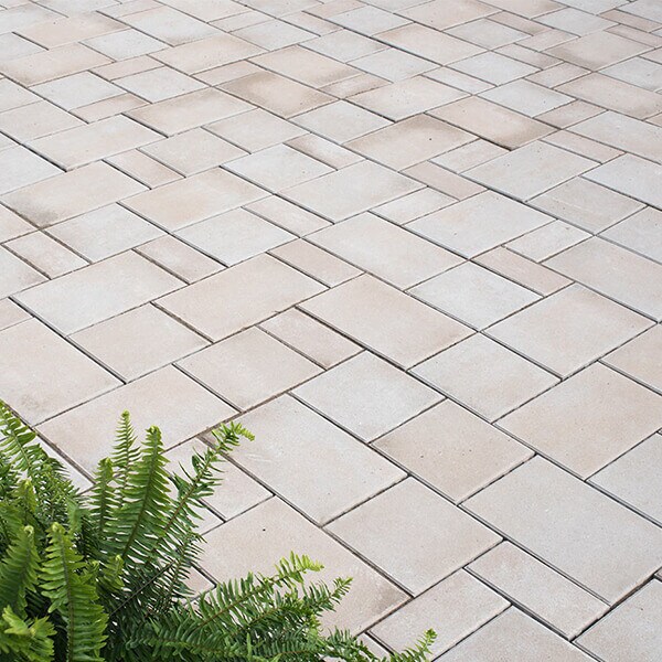 Triple H Highthorn Concrete Paver